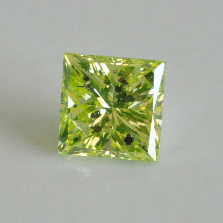 Fancy Intense Yellow  Green 0.53 ct.