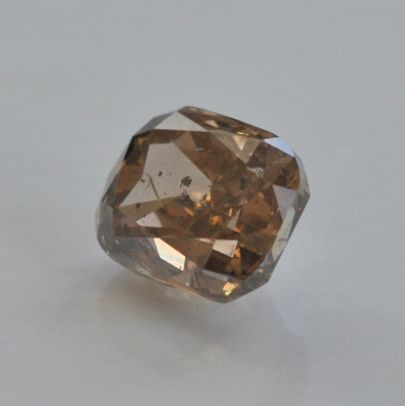 Fancy Dark Yellowish Brown 0.60 ct