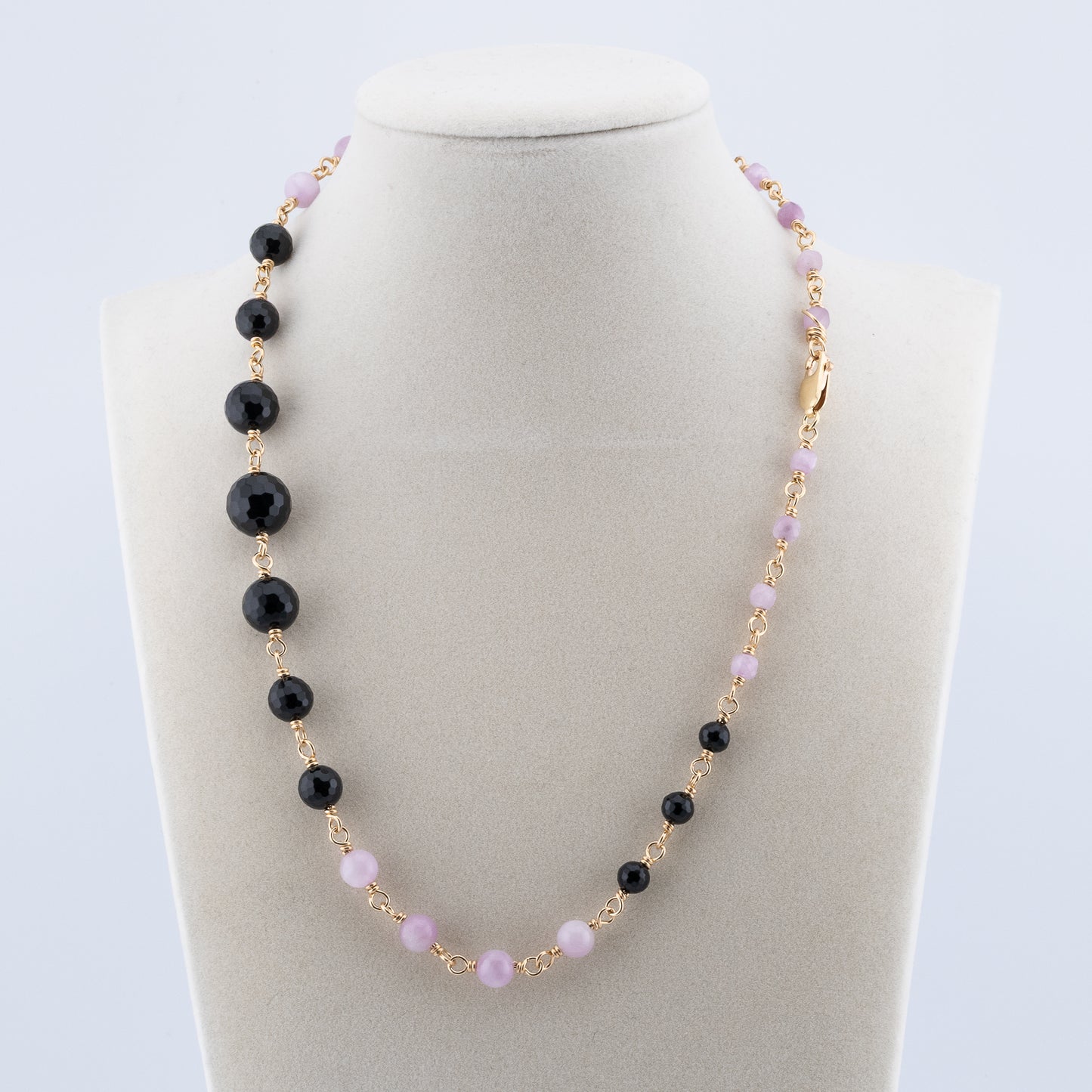 The Noir & Lilac Echo Necklace – Black Onyx & Kunzite