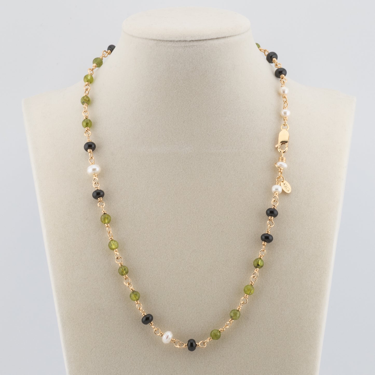 The Olive & Orchard Necklace – Peridot, Black Onyx & Pearl